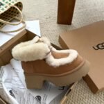 UGG Inspired books