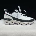 On Running shoes inspired Cloudwander waterproof