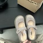 UGG BOOTS