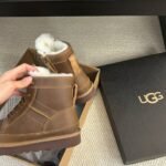 Men’s Inspired Ugg Shoes Euro size from 40 to 45