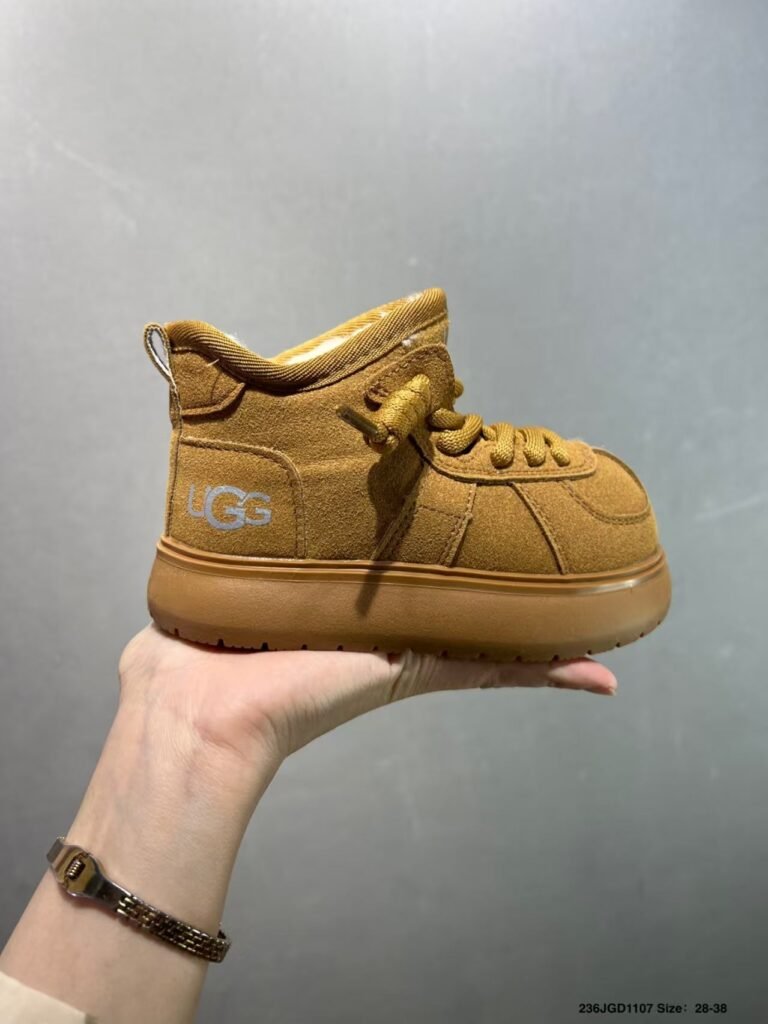 UGG Inspired Capibara children’s snow boots