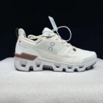 On Running shoes inspired Cloudwander waterproof