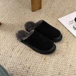 Men’s Ugg Shoes Euro size from 40 to 45