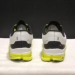 On Running shoes inspired On Cloudflow 5 – 8colors