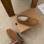Men’s Inspired Ugg Shoes Euro size from 35 to 45