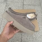 UGG Warm Slippers (6 colors )