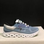 On Running shoes inspired Cloudstratus 3