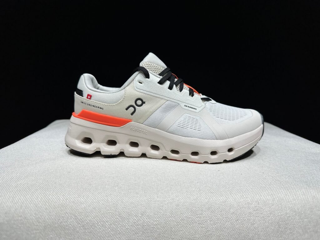 On Running shoes inspired Cloudrunner 2