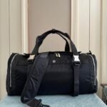 Lululemon Wunderlust Weekender Bag 48L