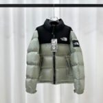 THE NORTH FACE Inspired Hooded down jacket