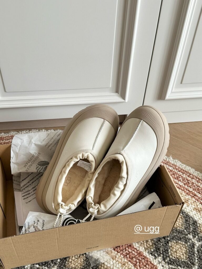 UGG Shoes size from 35 to 44