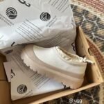 UGG Shoes size from 35 to 44