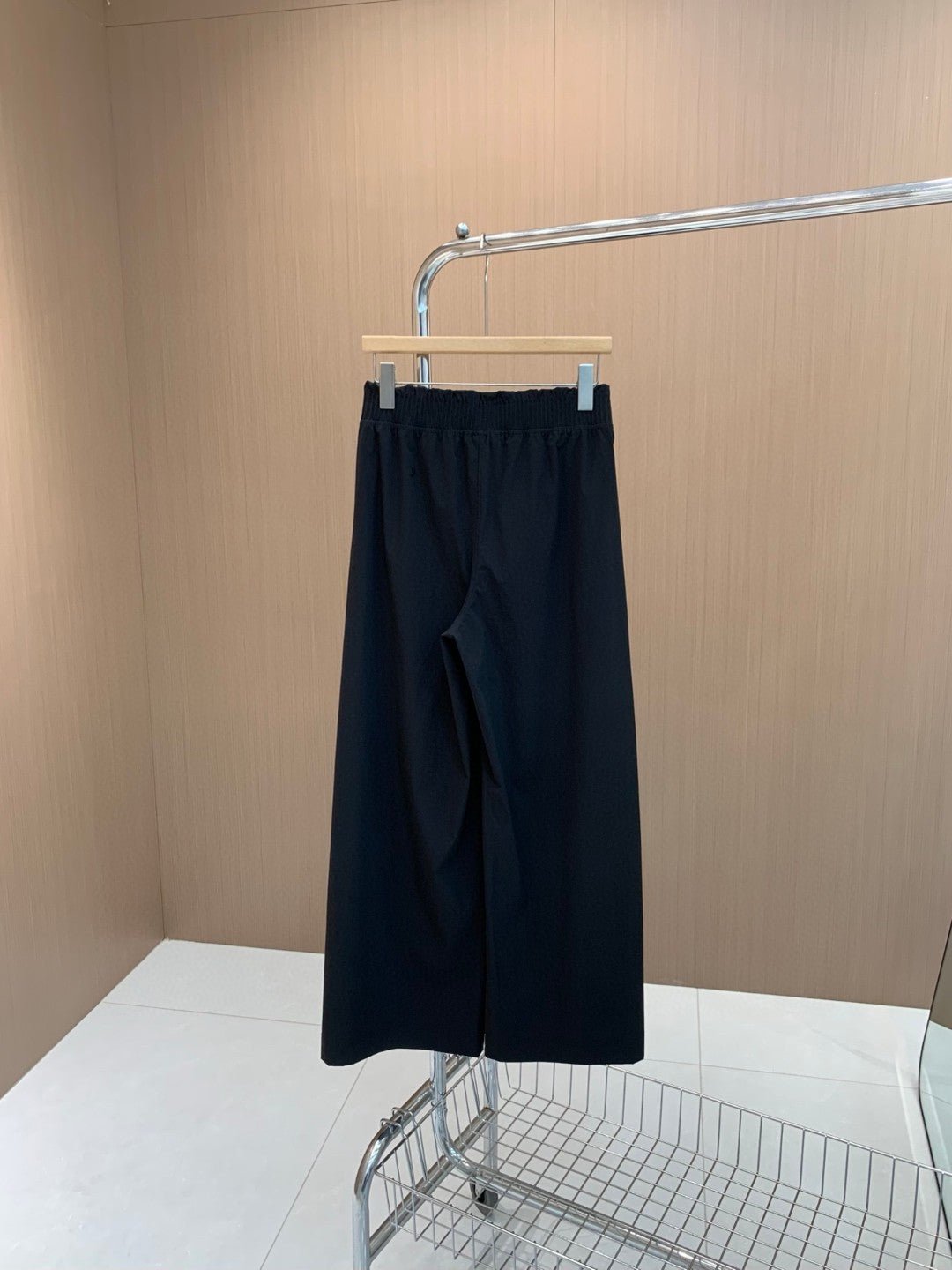 Lululemon Stretch Woven wide Women's Pants