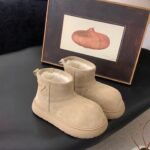 UGG shoes