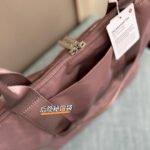 Lululemon City Adventurer size 52x18x32cm 19L to 27L