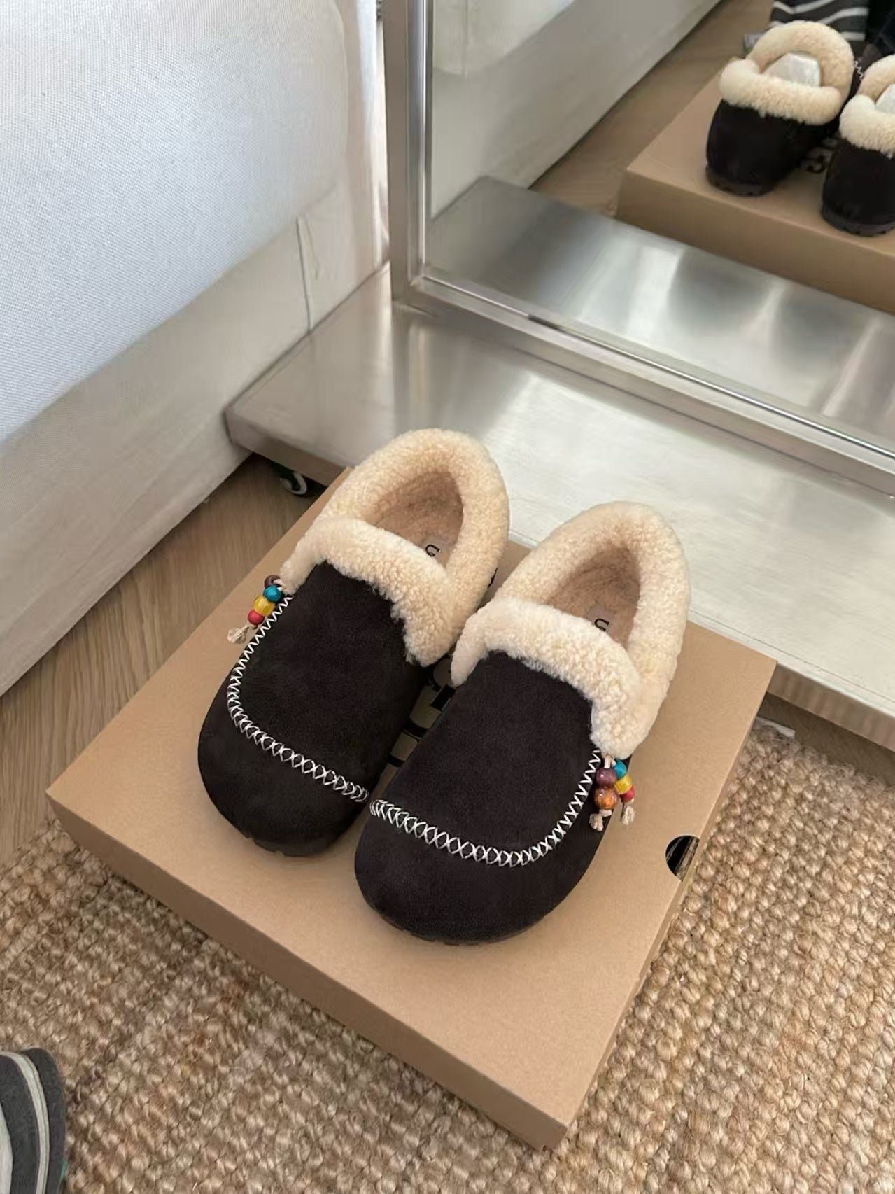 UGG BOOTS