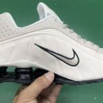 Nike Inspired Nike Shox R4 Size / K32