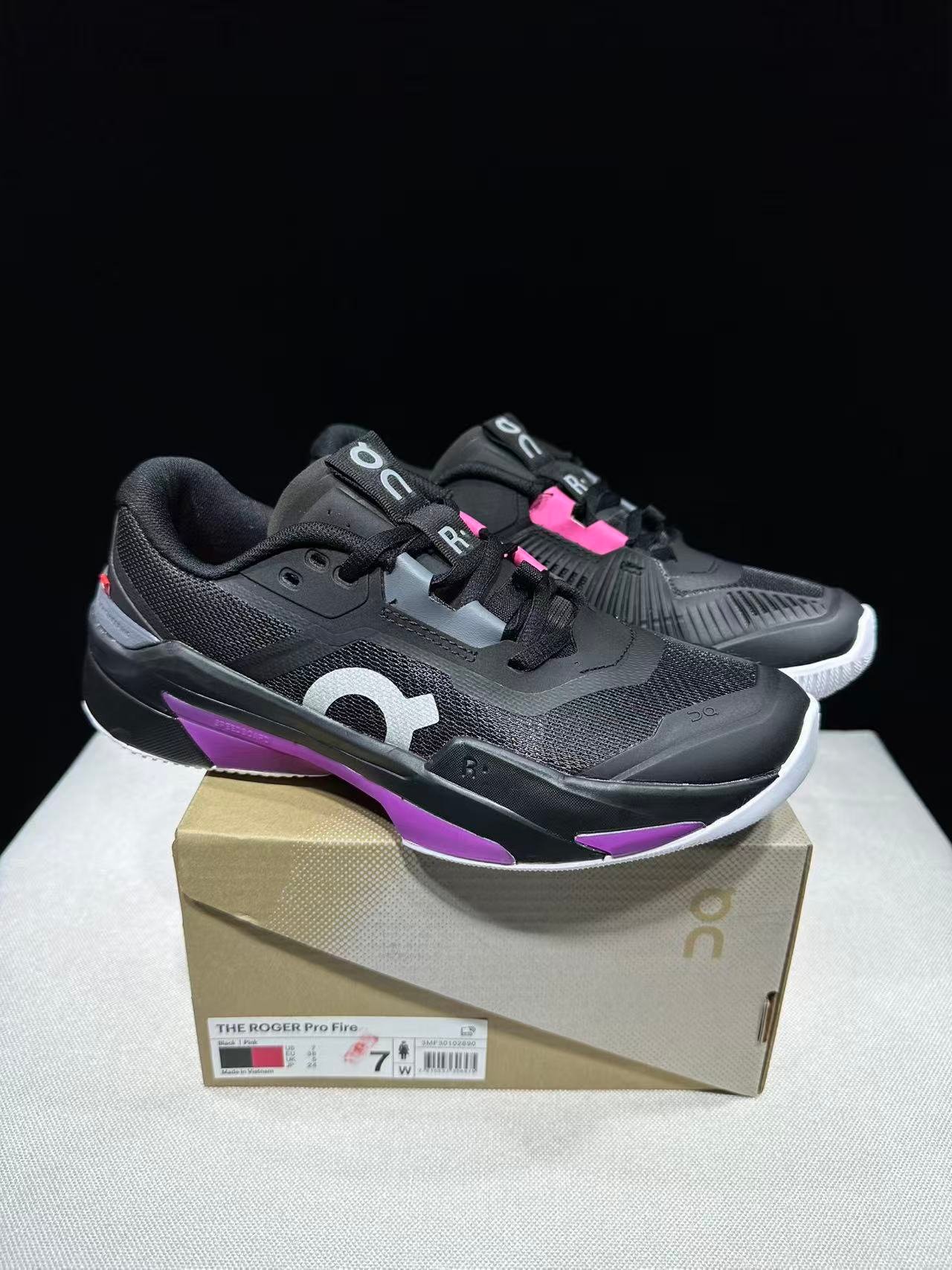 ON RUNNING Inspired On The Roger Pro Fire Clay