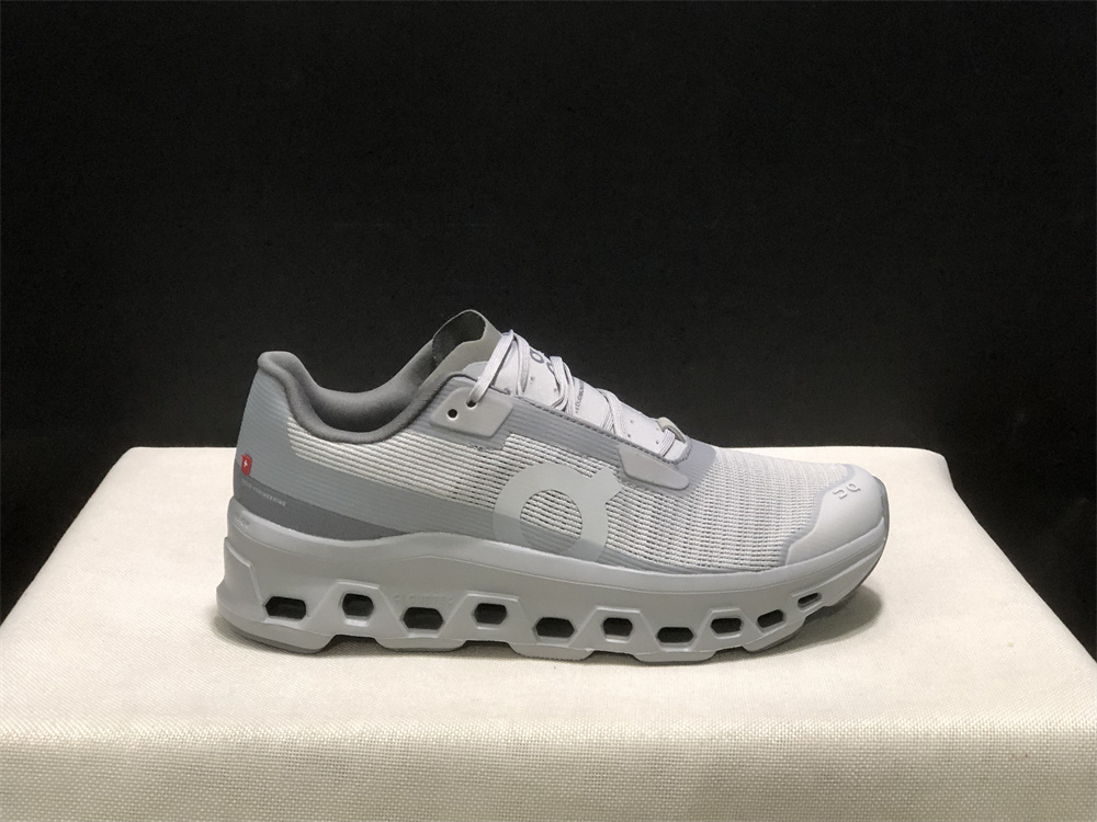 ON RUNNING Inspired On Cloudmonster Void 1 M 6 - 6colors