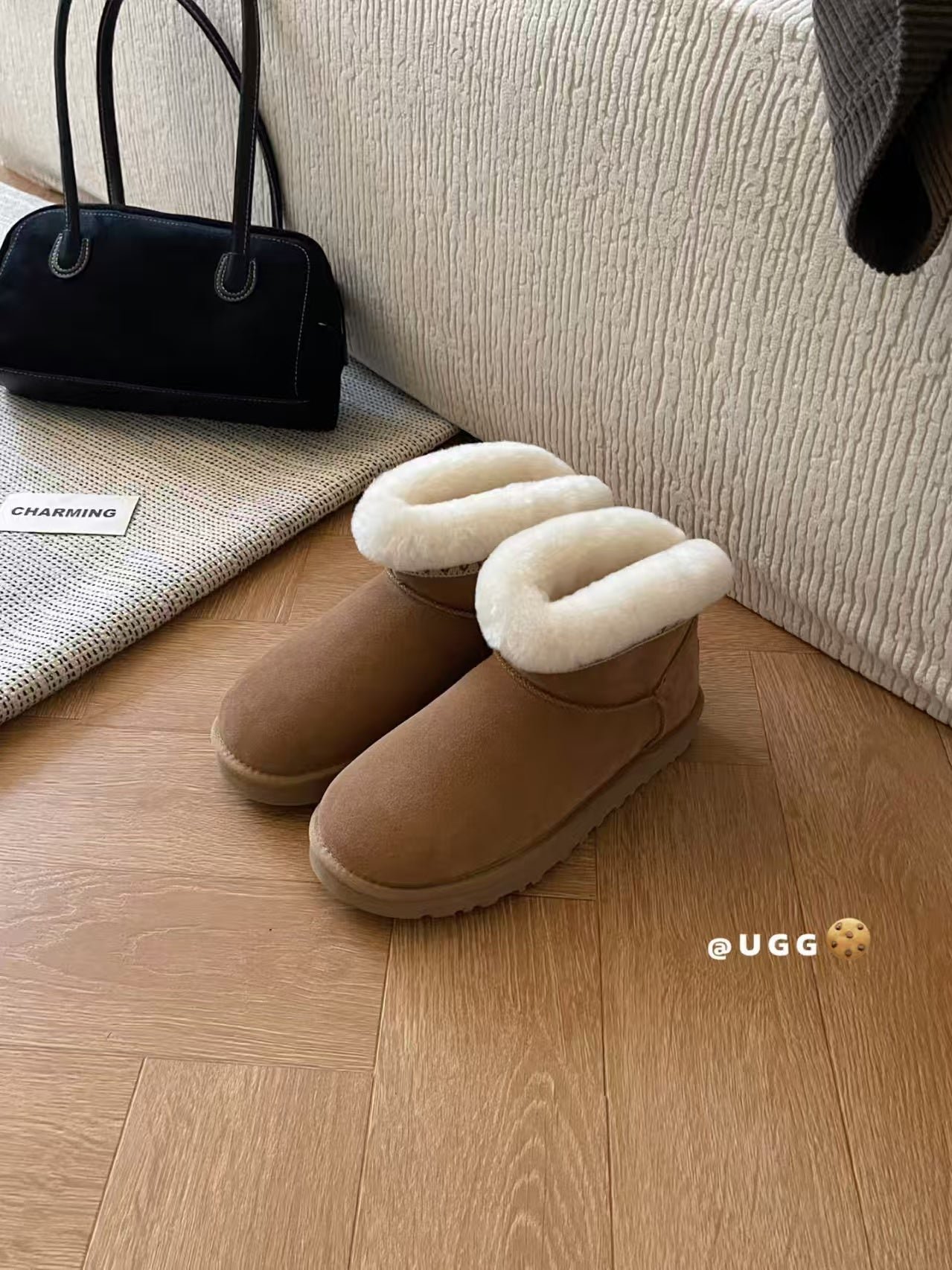UGG BOOTS