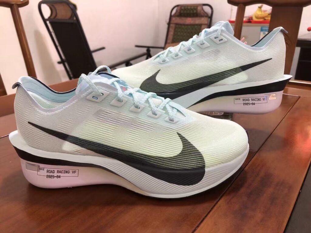 Nike lnspired Nike Zoom Vapor Fly 5color