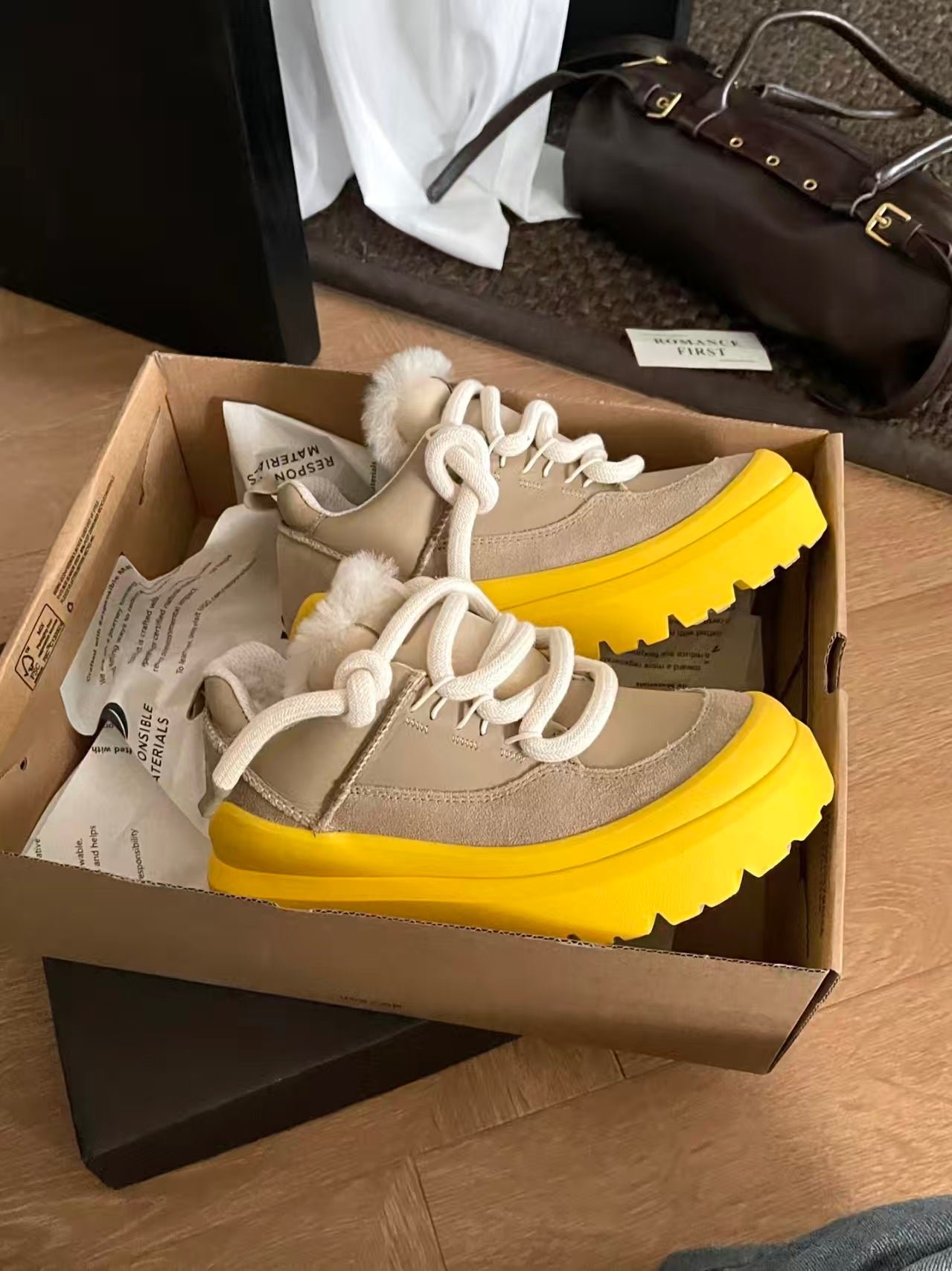 UGG BOOTS