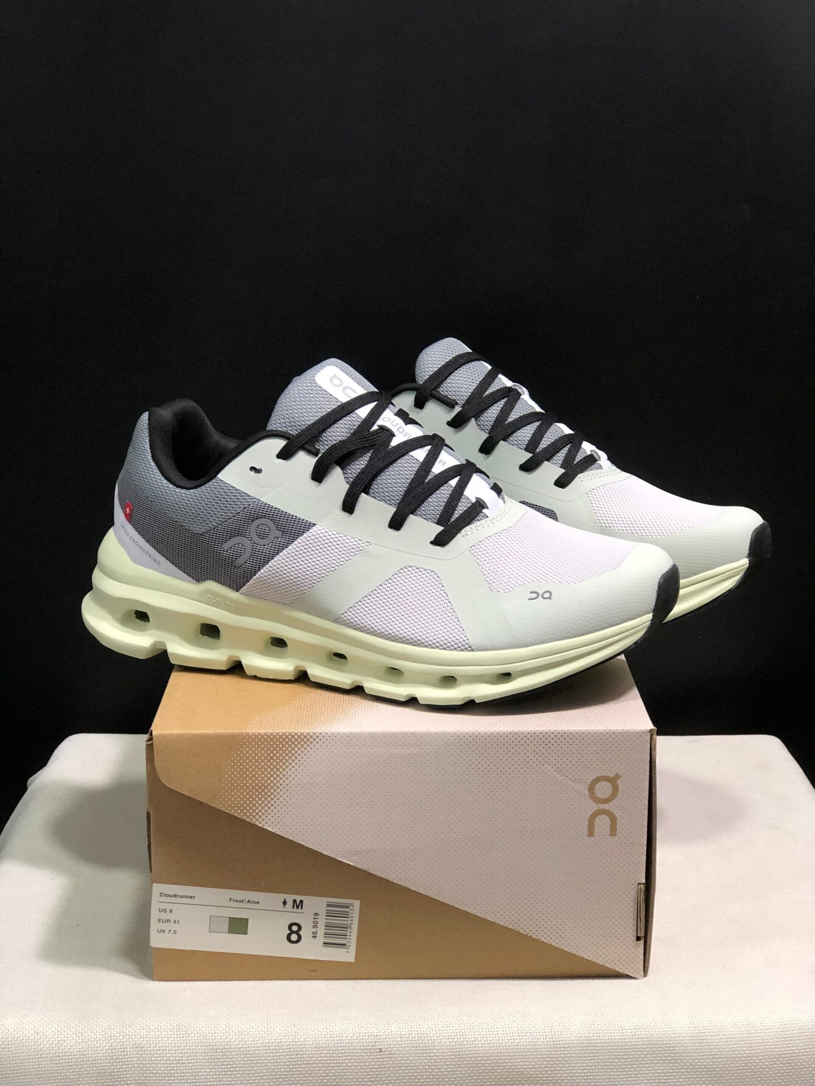 On Running shoes inspired On Cloudrunner 8colors