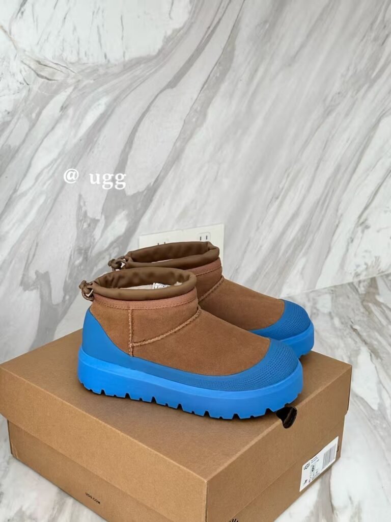 UGG BOOTS