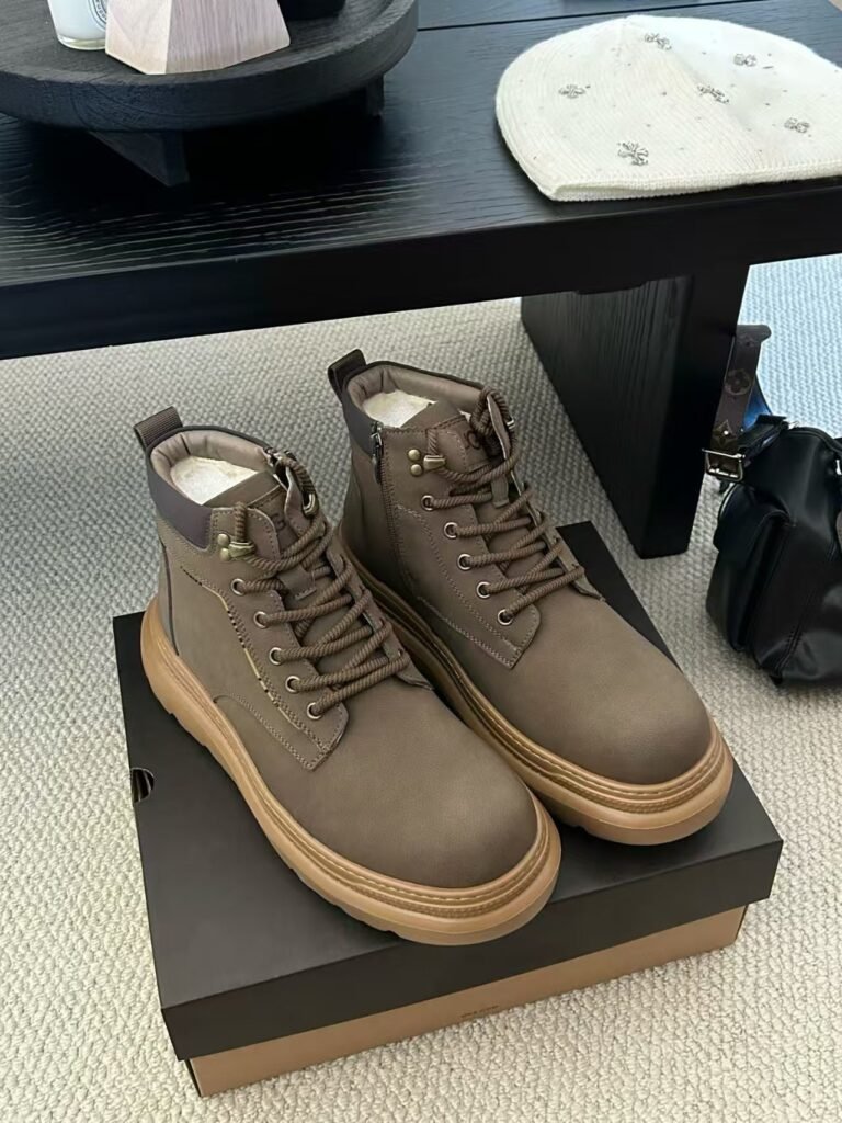 Men’s Ugg Shoes Euro size from 40 to 44