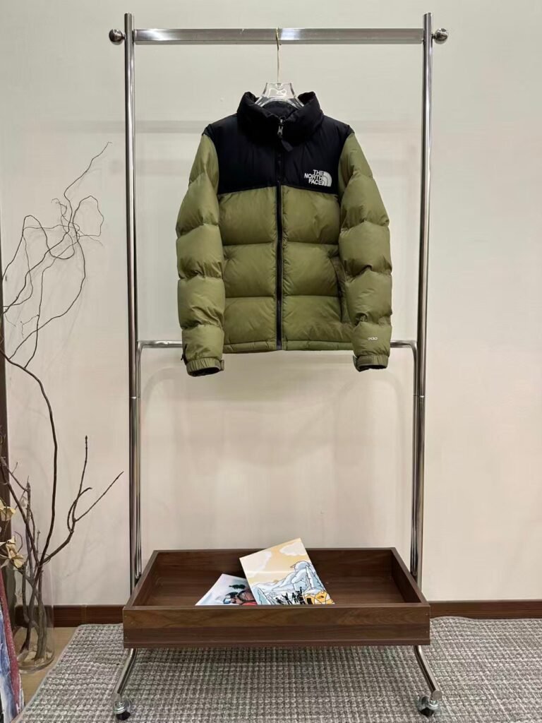 THE NORTH FACE Inspired Down Jackets