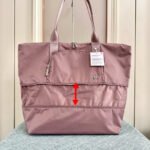 Lululemon City Adventurer size 52x18x32cm 19L to 27L